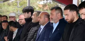 Beşiktaşlı Futbolcu Orkun Kökçü'nün Babaannesi Son Yolculuğuna Uğurlandı