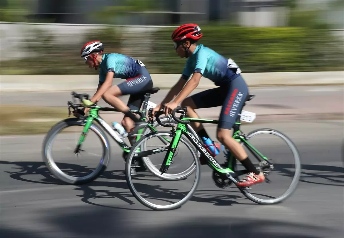 Türkiye Kupası 7. Etap Puanlı Yol Yarışları Alanya'da Tamamlandı