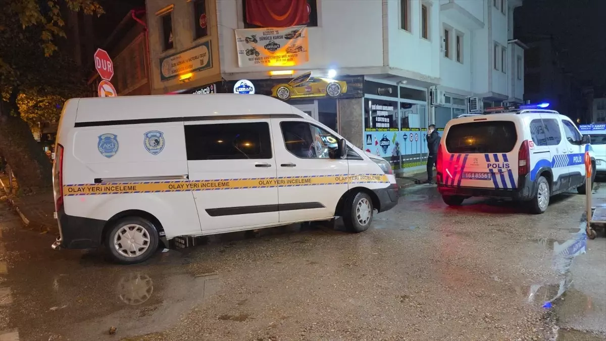 İnegöl'de Husumet Nedeniyle Silahlı Saldırı: Şüpheli Aranıyor