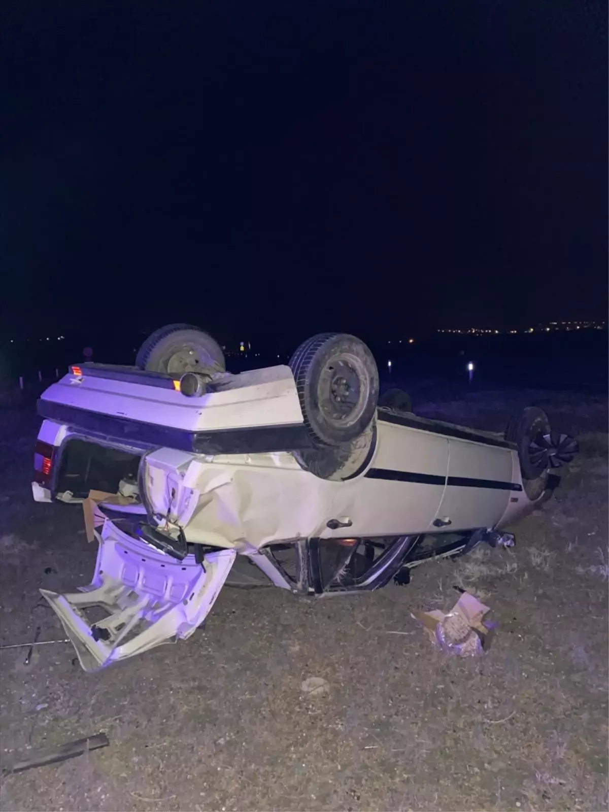 Edirne'de Devrilen Otomobilde 4 Kişi Yaralandı