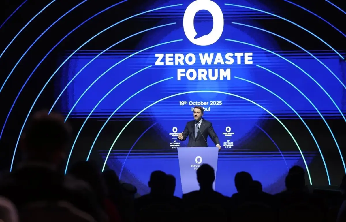 Enerji Bakanı Bayraktar: 2035'te Yenilenebilir Enerji Hedeflerimizi Yükseltiyoruz