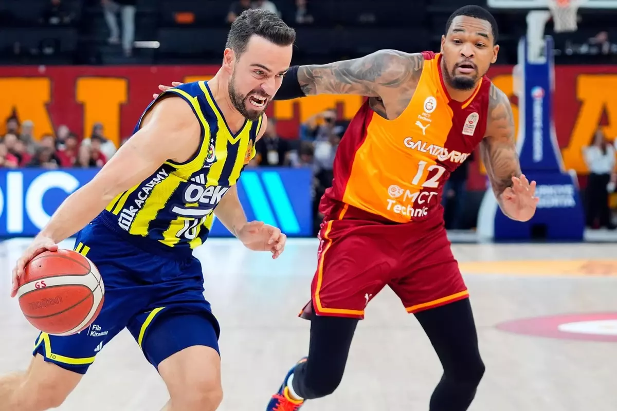 Fenerbahçe Beko, ezeli rakibi Galatasaray MCT Technic'i deplasmanda devirdi