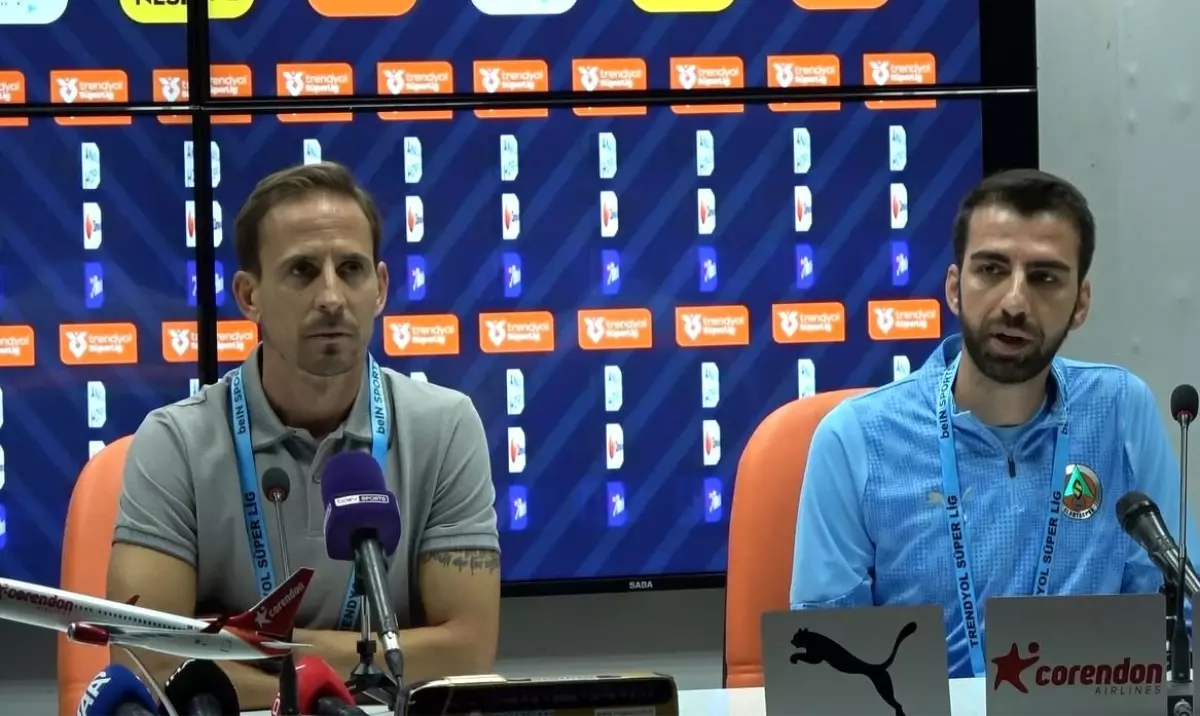 Alanyaspor Teknik Direktörü Joao Pereira: 'Önemli bir galibiyet aldık'