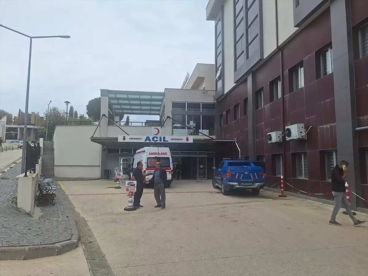 Manisa'da Traktör Kazaları: 2 Ölü