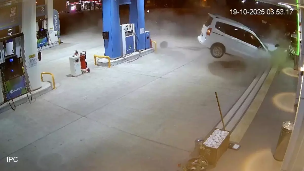 Mardin'de Trafik Kazası: İki Yaralı