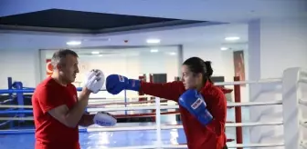 16 Yaşındaki Milli Boksör Sahranur Turap, Avrupa Şampiyonası İçin Hazırlanıyor