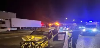 Osmaniye'de Otomobil Bariyere Çarptı: Sürücü Yaralandı