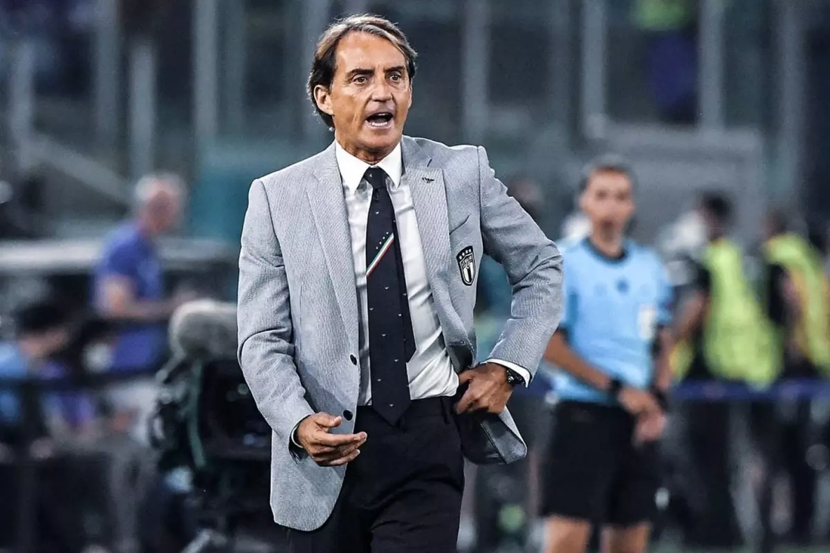 Roberto Mancini Premier Lig'e geri dönüyor