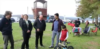 Ferizli'deki Büyük Akgöl, Doğaseverlerin Gözdesi Oluyor