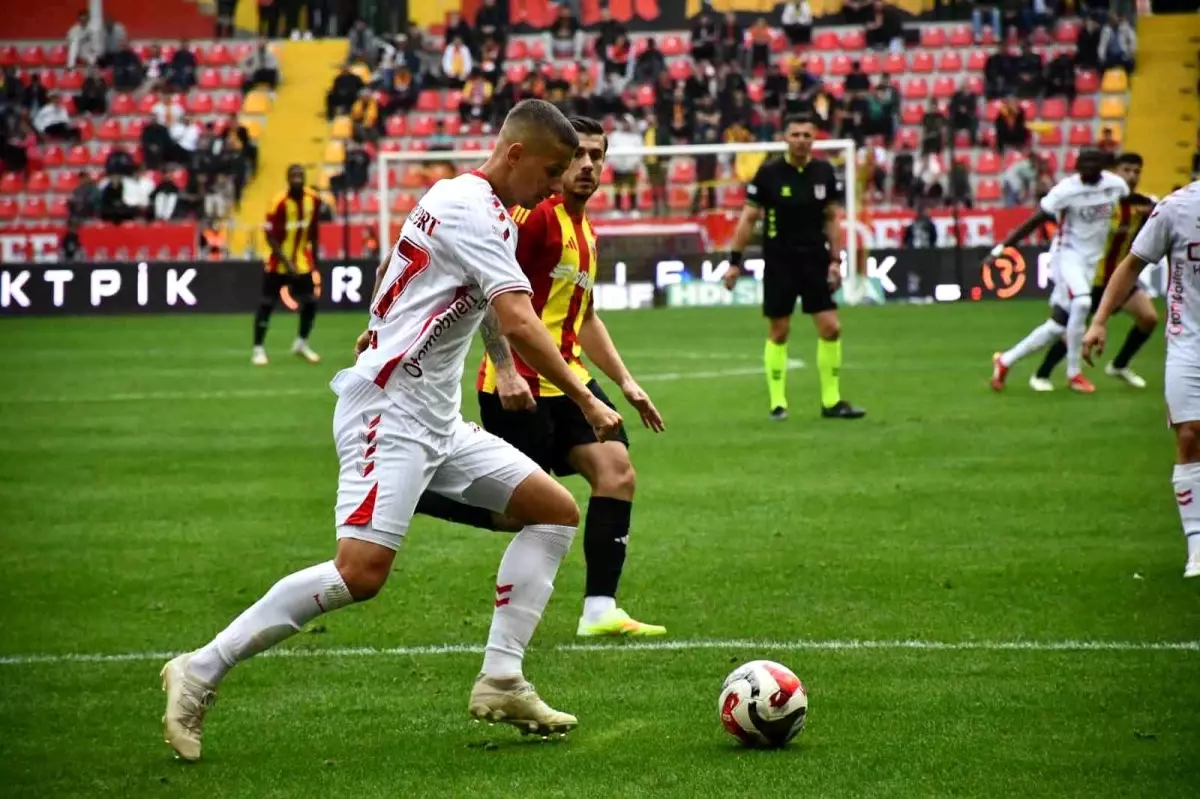 Kayserispor, Samsunspor&apos;a 3-1 Mağlup Oldu