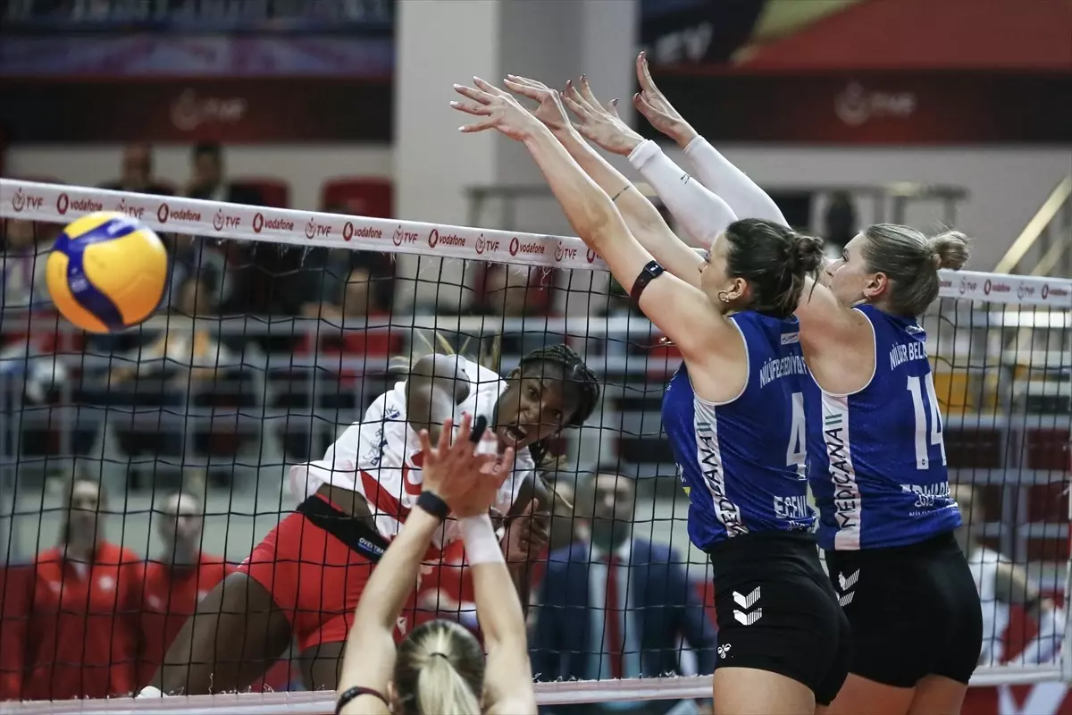 Nilüfer Belediyespor Eker, Aras Spor'u 3-2 Mağlup Etti