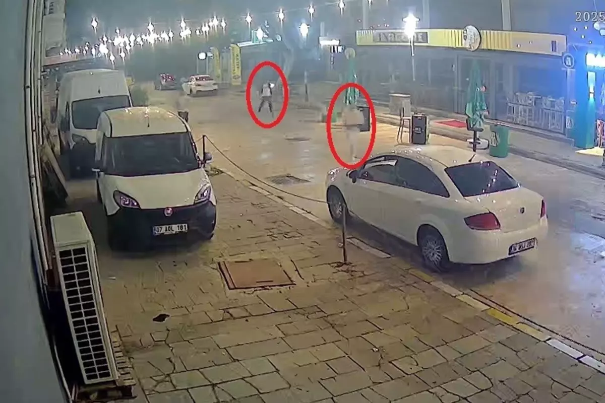 Antalya'da silahlı kavga: 2 ölü, 1 yaralı