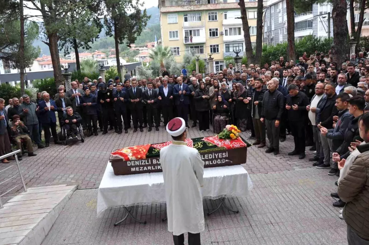 Denizli'de Düğün Konvoyunda Kaza: Bir Kişi Hayatını Kaybetti