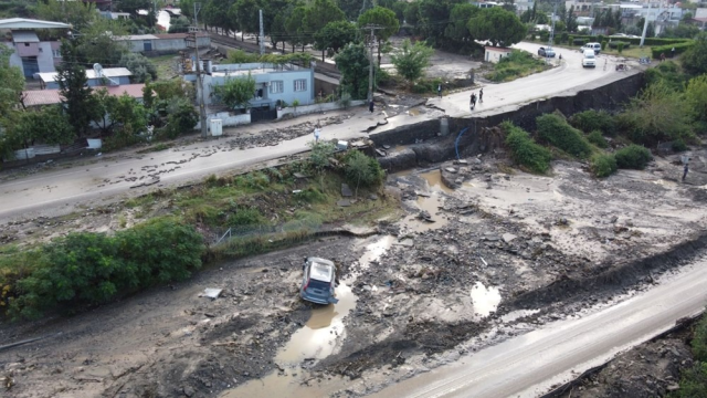 Flood in Hatay! Disabled woman swept away in her wheelchair