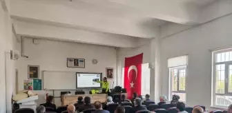 Hüyük'te Öğrenci Servis Şoförlerine Eğitim ve Haşhaş Üretimi Toplantısı