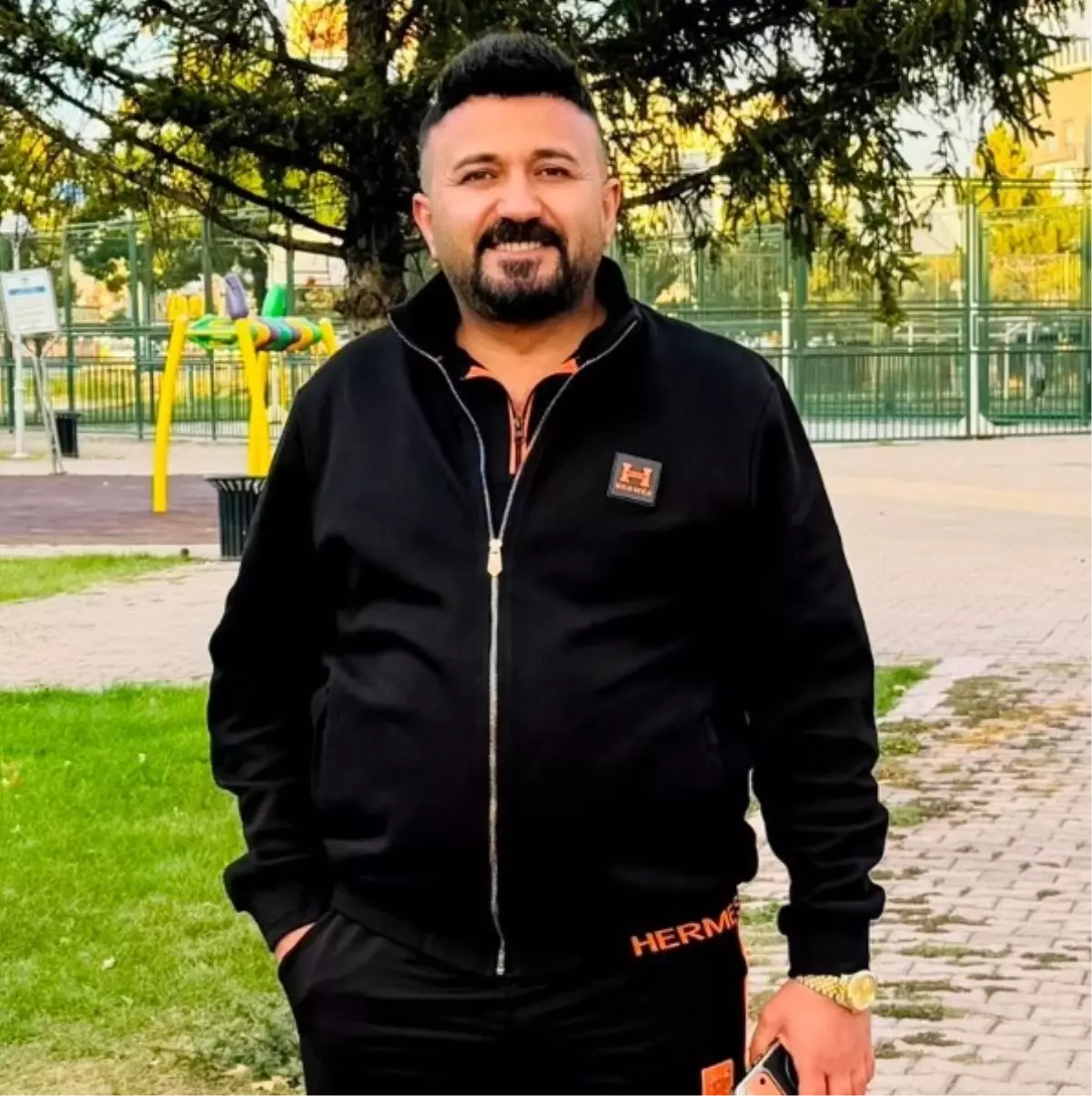 İş İnsanı Mustafa Yerli, Otomobilinde Tabancayla Öldürüldü