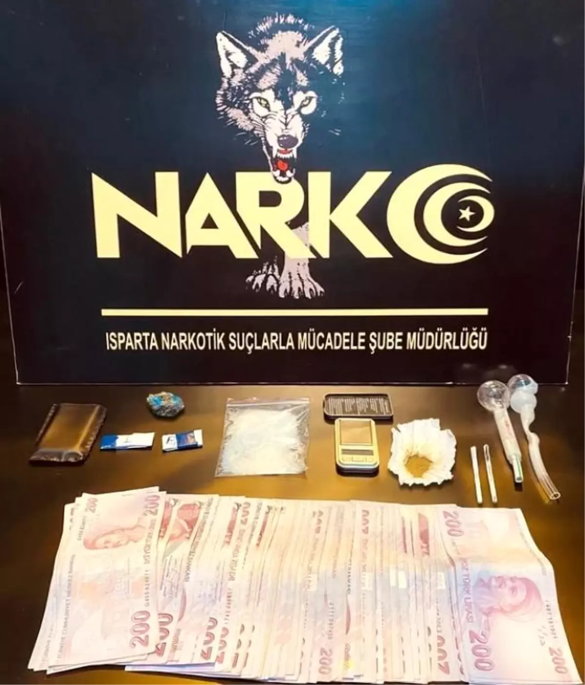 Isparta'da Uyuşturucu Operasyonları: Metamfetamin ve Bonzai Ele Geçirildi