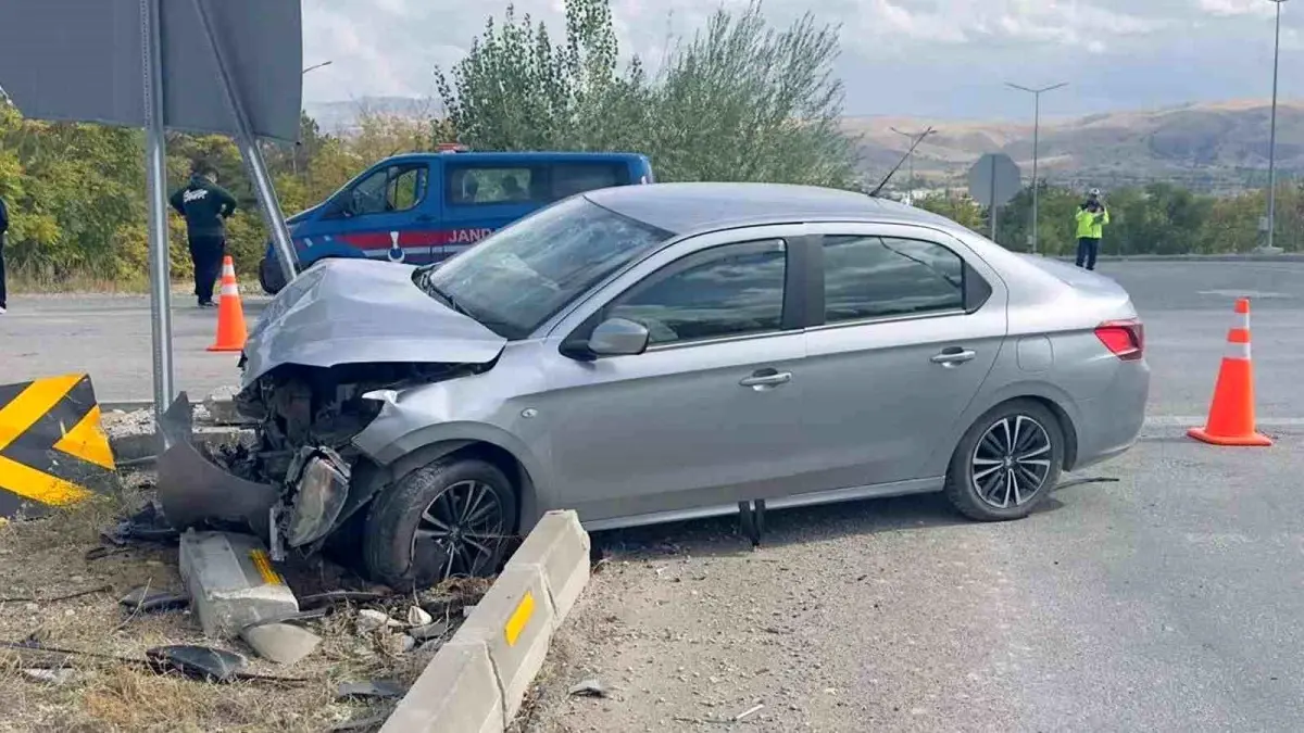 Kırıkkale'de Trafik Kazası: 2 Yaralı