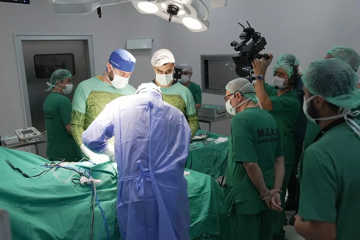 Malatya'da Canlı Proktoloji Cerrahi Kursu Düzenlendi