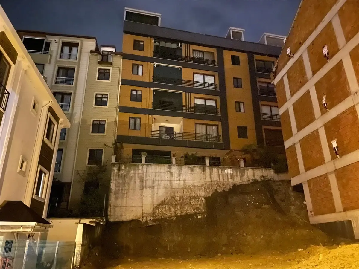 Ordu'da inşaat kazısı sırasında iki bina boşaltıldı