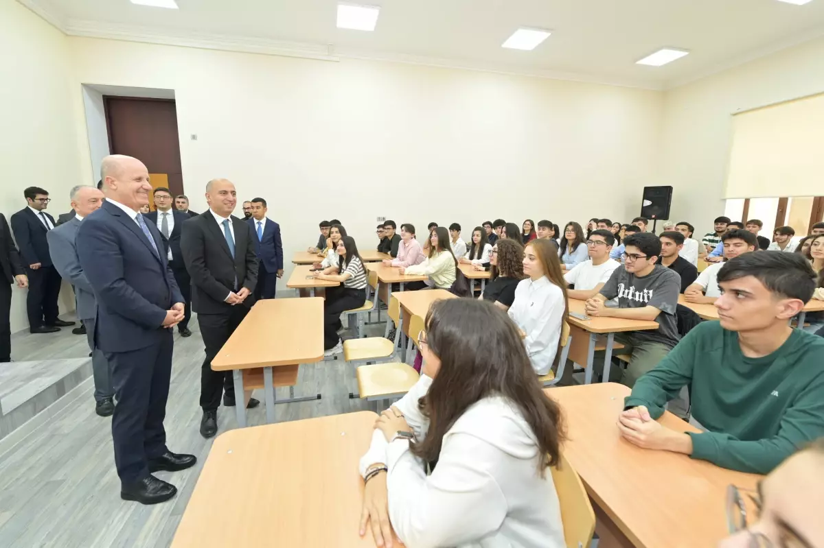 YÖK Başkanı Erol Özvar, Türkiye-Azerbaycan Üniversitesi'ni Ziyaret Etti