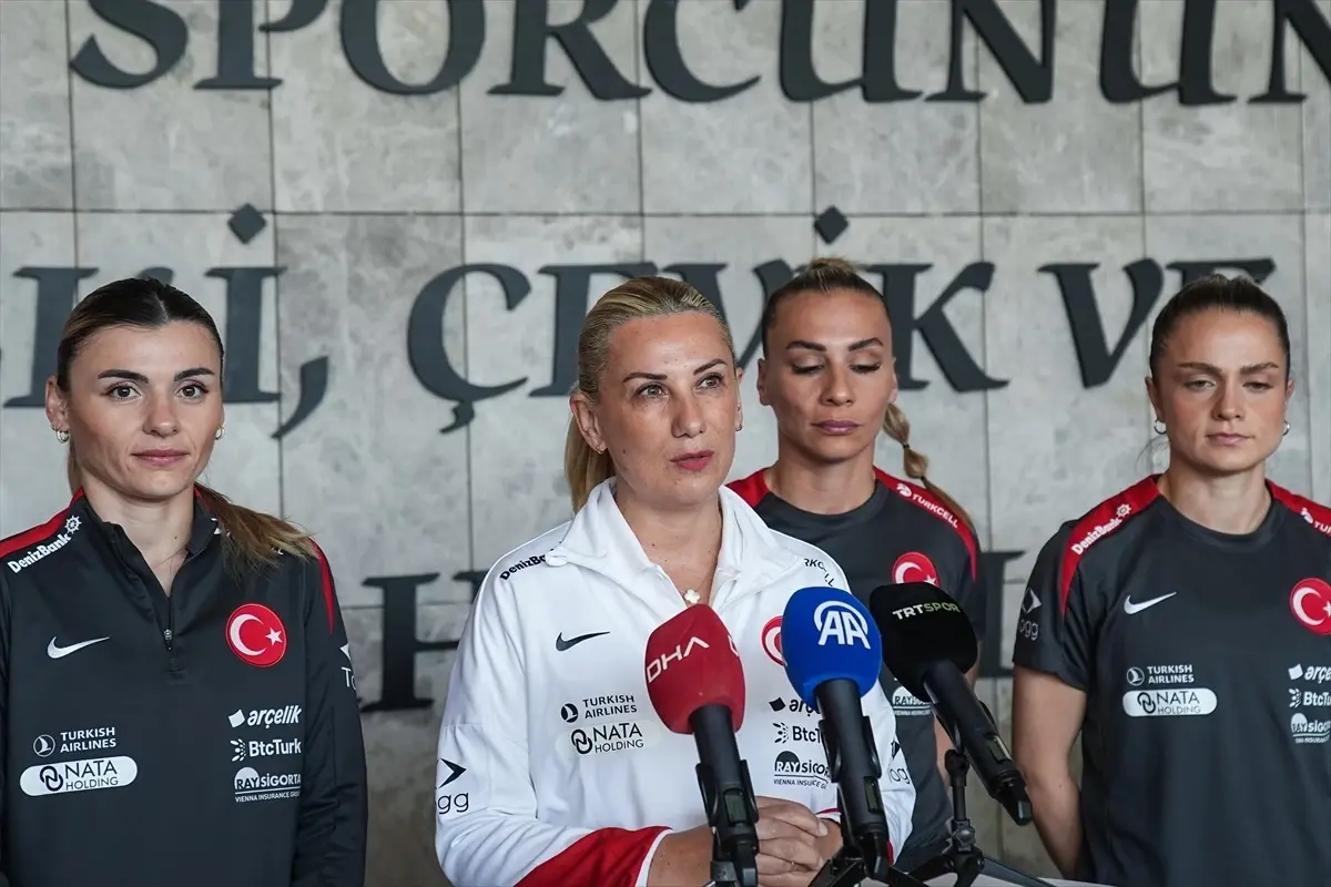 A Milli Kadın Futbol Takımı, Kosova ile Önemli Maçlar İçin Hazırlanıyor