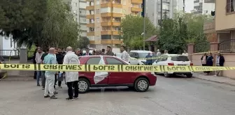 Adana'da Otomobilde Bir Kişi Ölü Bulundu