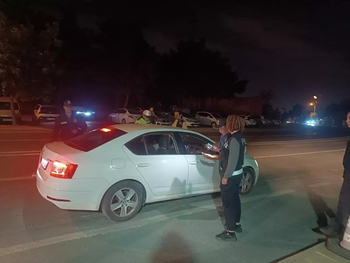 Antalya'da Asayiş Operasyonları: 1990 Gözaltı, 267 Tutuklama