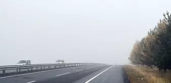 Ardahan'da Etkili Sis Görüş Mesafesini Düşürdü