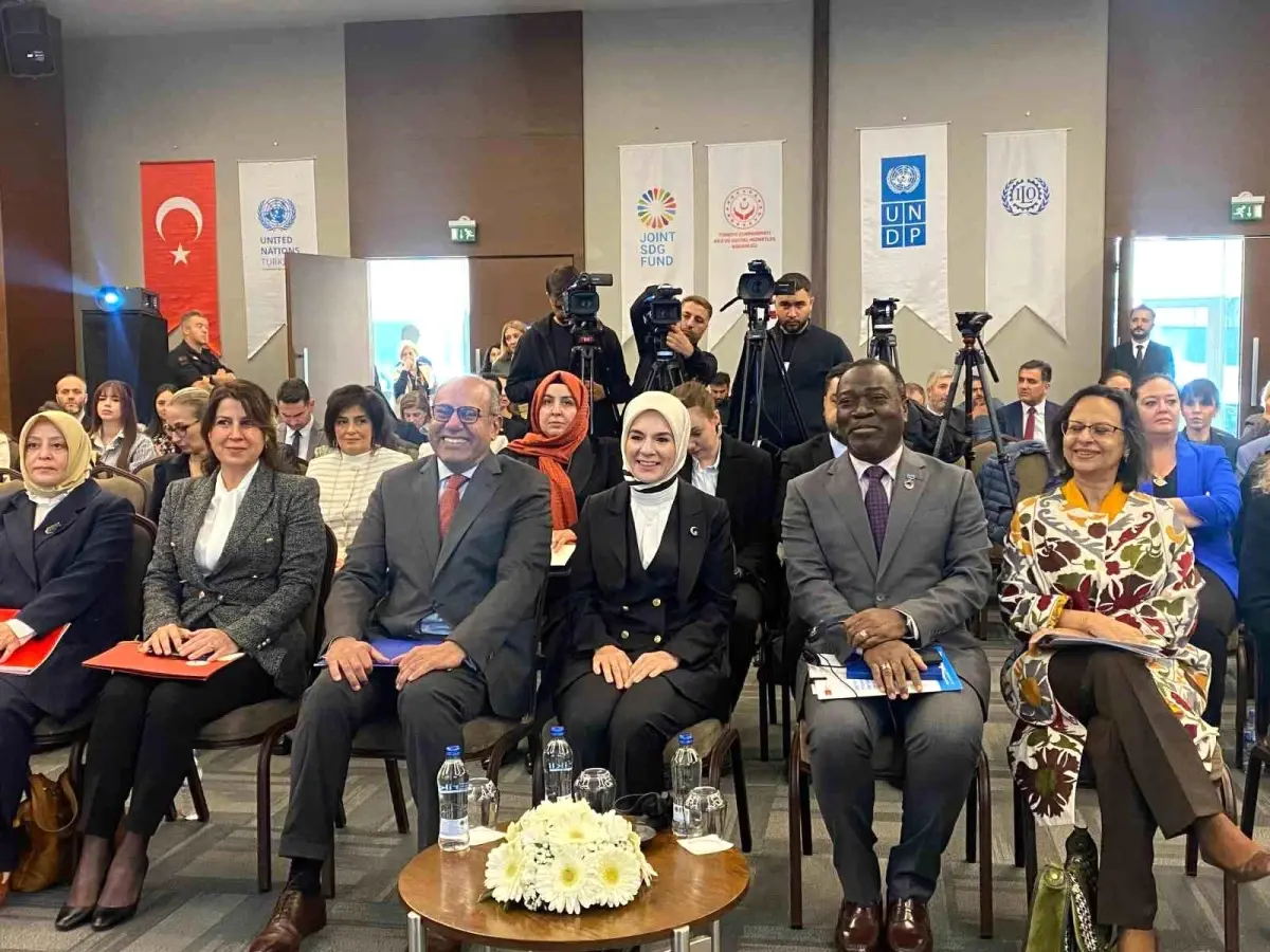 Aile ve Nüfus 10 Yılı'nda Bakım Hizmetleri Güçlendirilecek