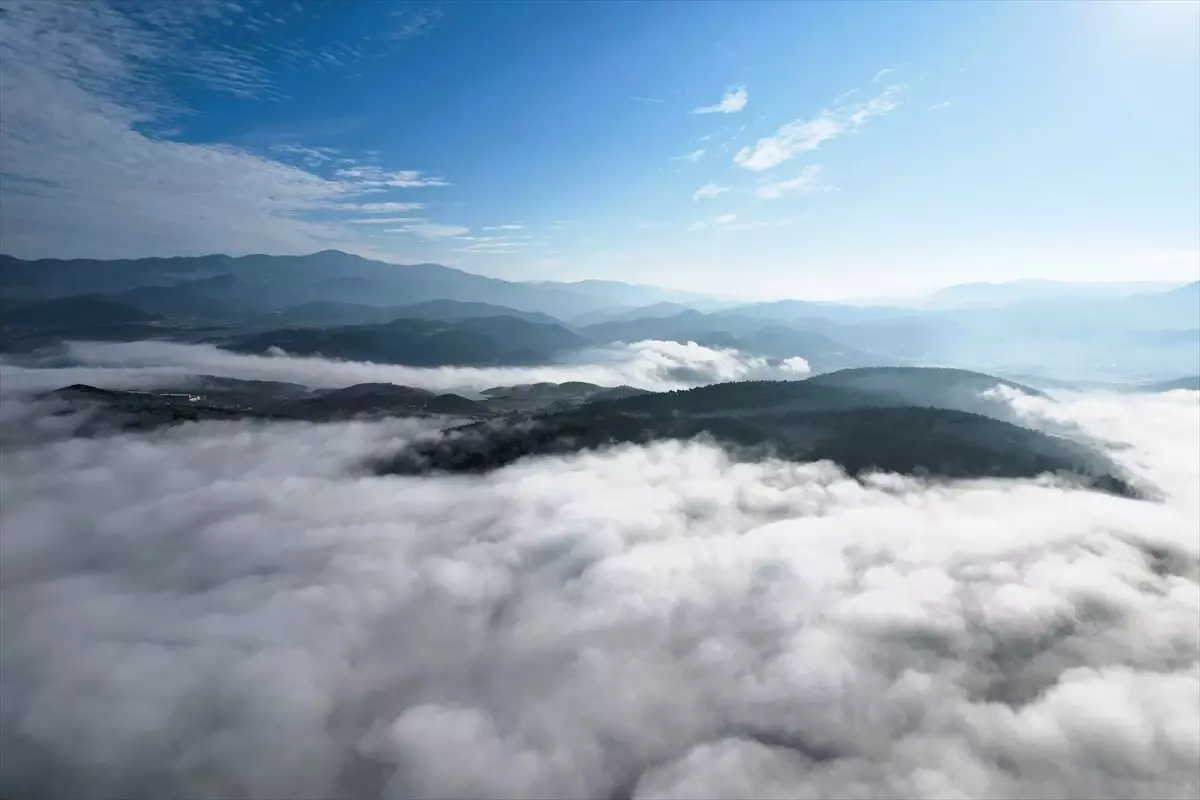 Balıkesir'de Sis Nedeniyle Görüş Mesafesi Düştü