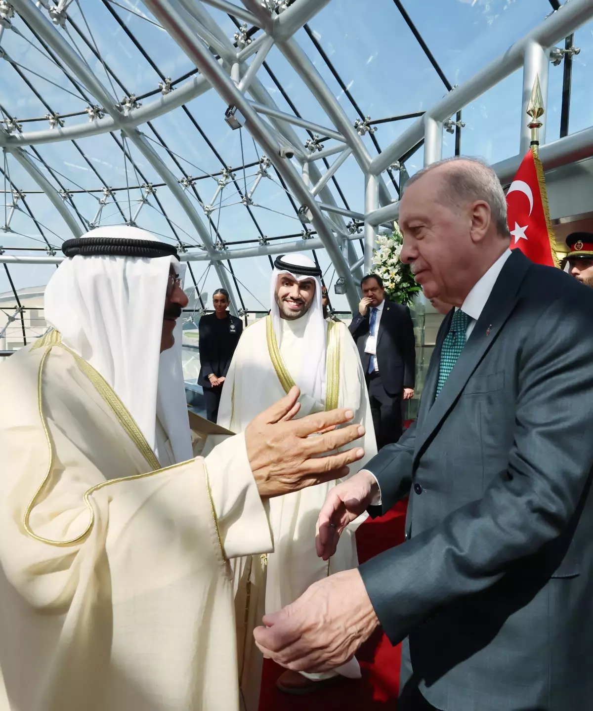 Cumhurbaşkanı Erdoğan, Kuveyt'te resmî ziyaret gerçekleştirdi