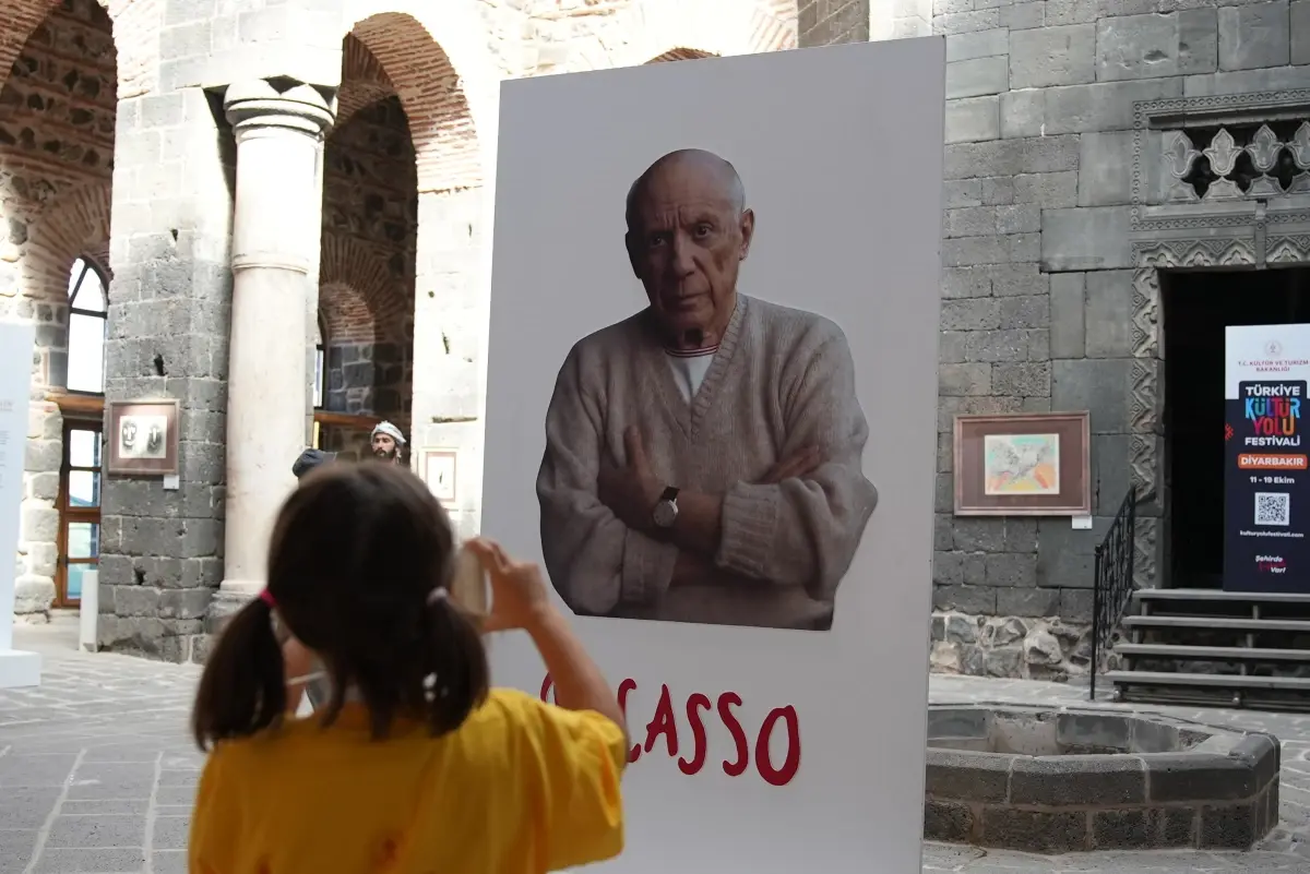 Diyarbakır Kültür Yolu Festivali'nde 'Picasso' sergisi ilgi gördü; müzelere ziyaretçi sayısı arttı