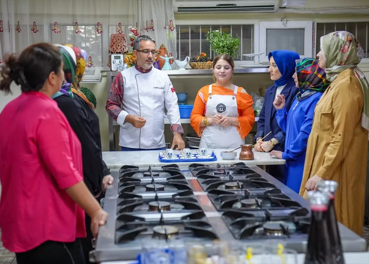 Diyarbakır'da Kadınlar Kahve Yapımı Eğitimi Alıyor