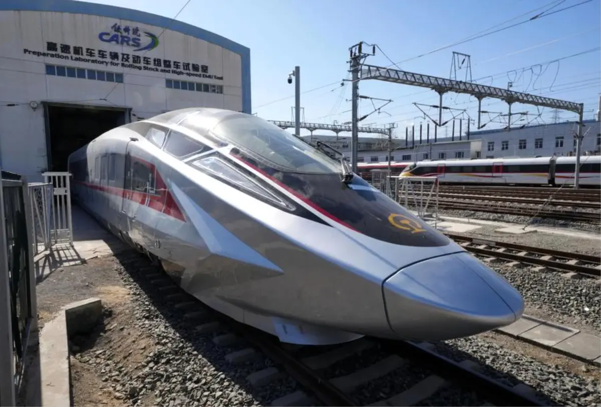 Dünyanın En Hızlı Treni CR450, Testlerde Rekor Kırdı