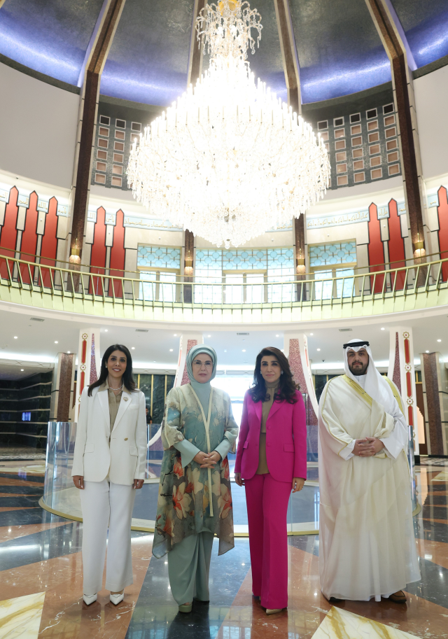 Emine Erdoğan visited the Al Salam Palace Museum in Kuwait