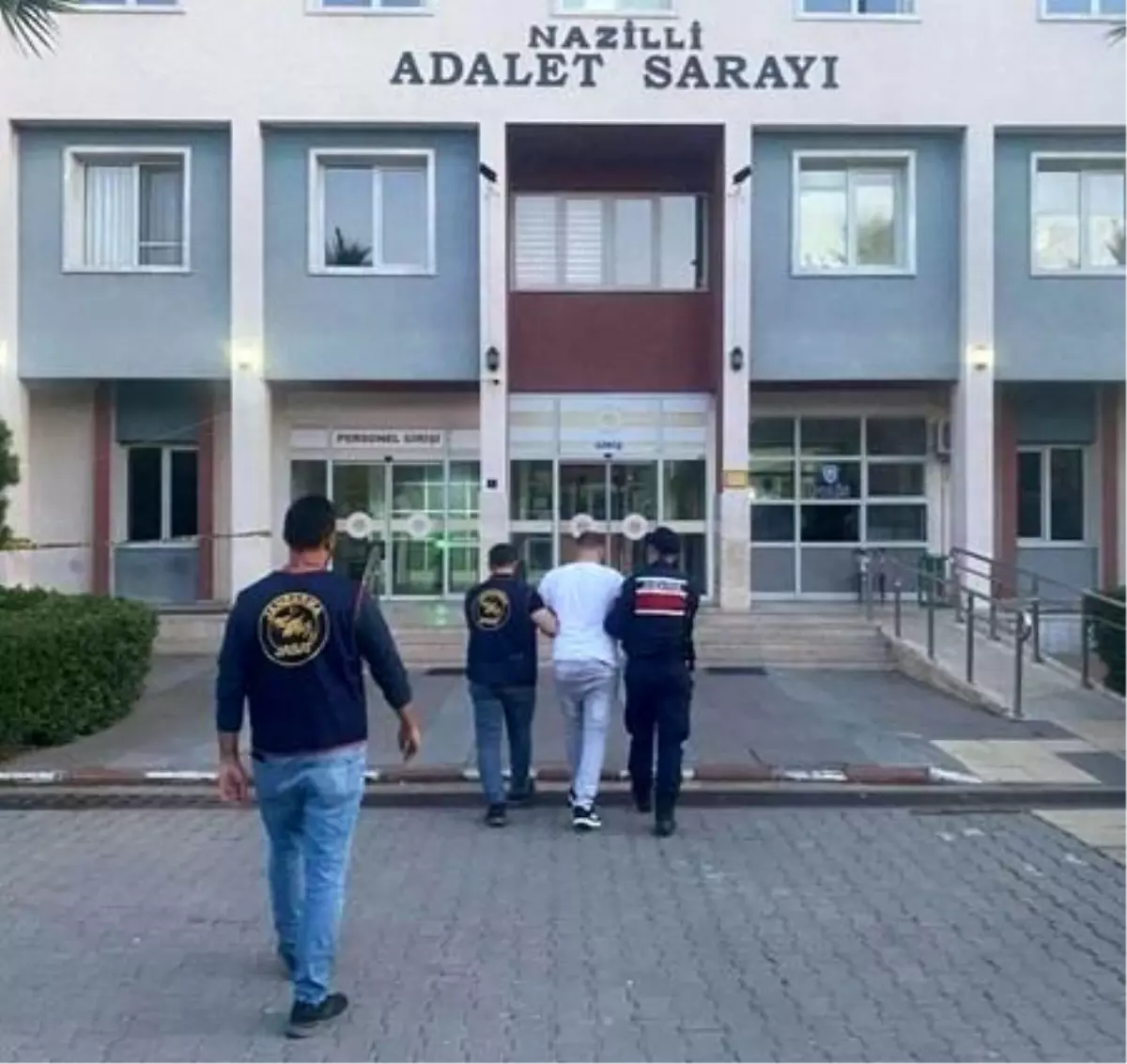 Nazilli'de 18 Yıl Hapis Cezası ile Aranan Uyuşturucu Taciri Yakalandı