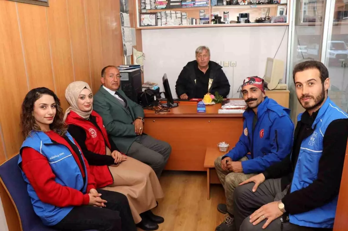 Oltu Gençlik Merkezi'nden Gazeteci Dursun Murat Aydın'a Anlamlı Ziyaret