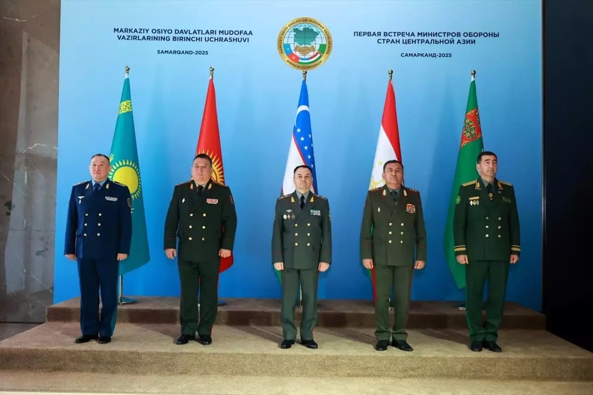 Orta Asya Ülkeleri Savunma Bakanları İlk Toplantısını Semerkand&apos;ta Gerçekleştirdi