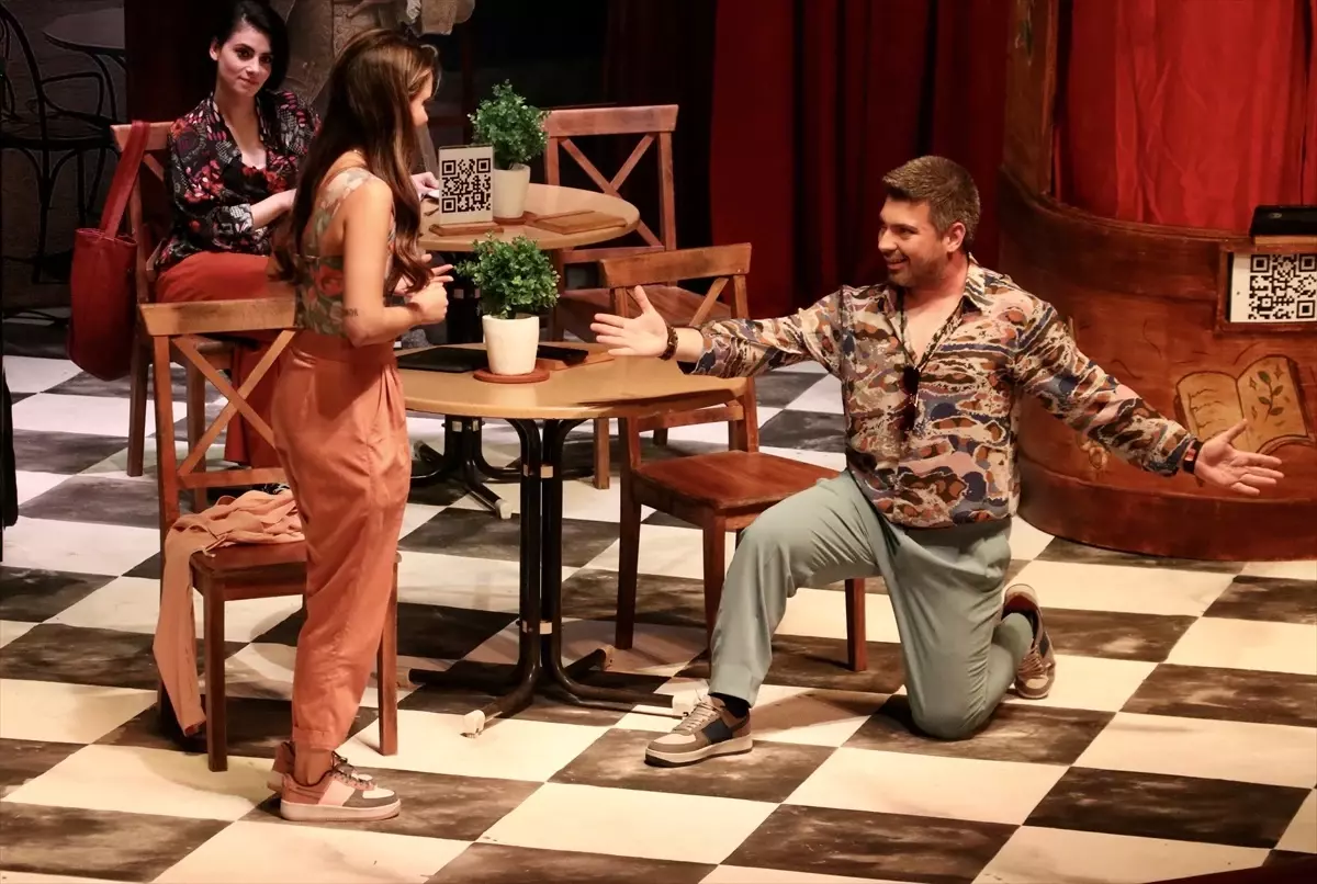 Mozart'ın 'Bastien ve Bastienne' Operası Samsun'da Sahnelendi