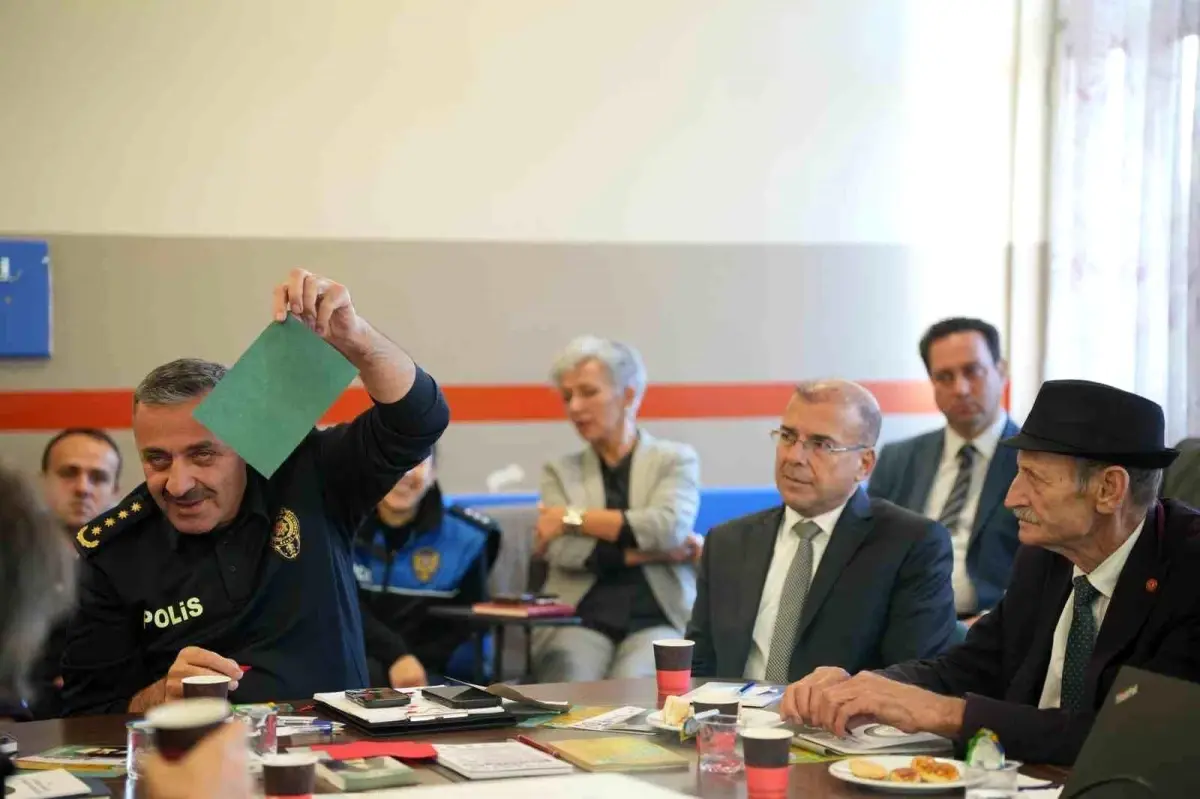 Tekirdağ'da Güvenlik ve Asayiş Değerlendirme Toplantısı Yapıldı