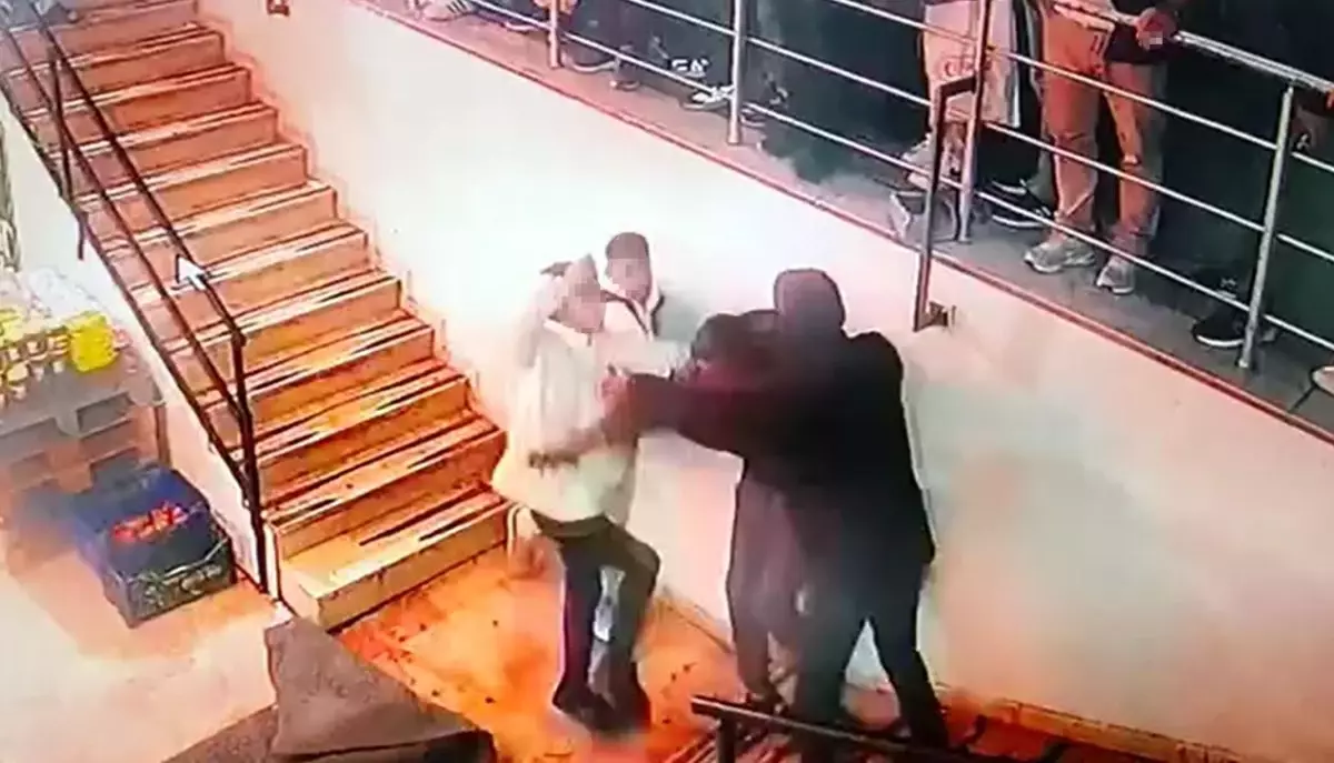 İstanbul'da Saldırı Anları Kamerada