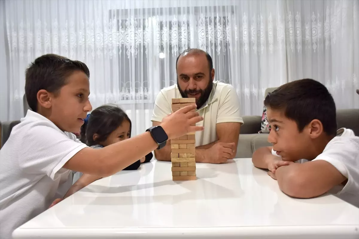 Aileler, 'Ekranı Kapat, Aileni Fark Et!' Projesi ile Birlikte Zaman Geçiriyor