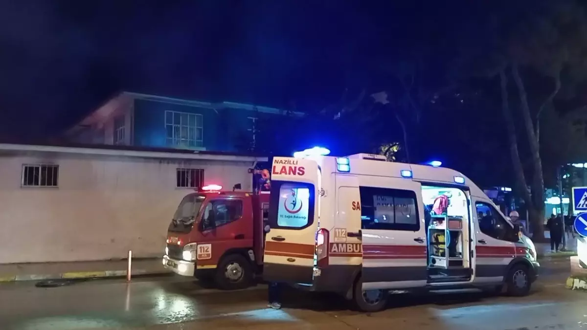 Nazilli'deki Ortaokul Kantininde Yangın Çıktı.