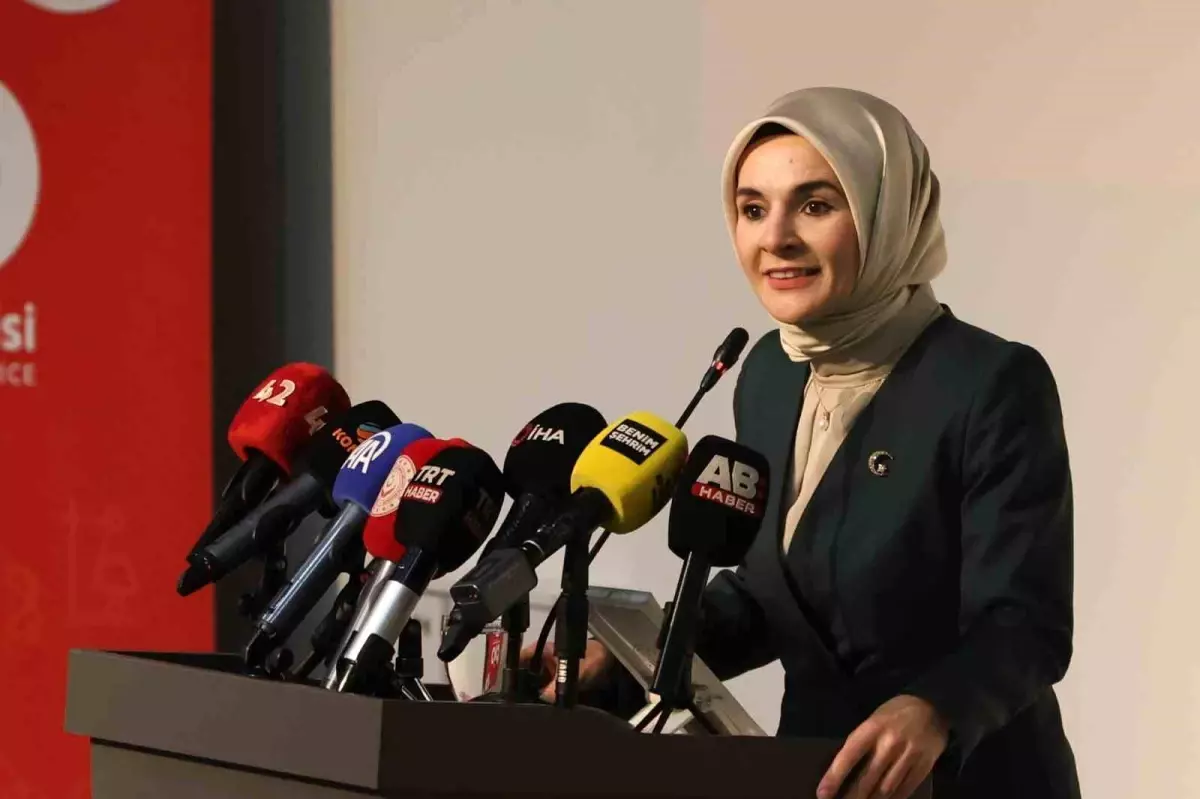 Bakan Göktaş: Aile Bağları Zayıflıyor, 2025 Aile Yılı ile Değerlerimizi Koruyacağız