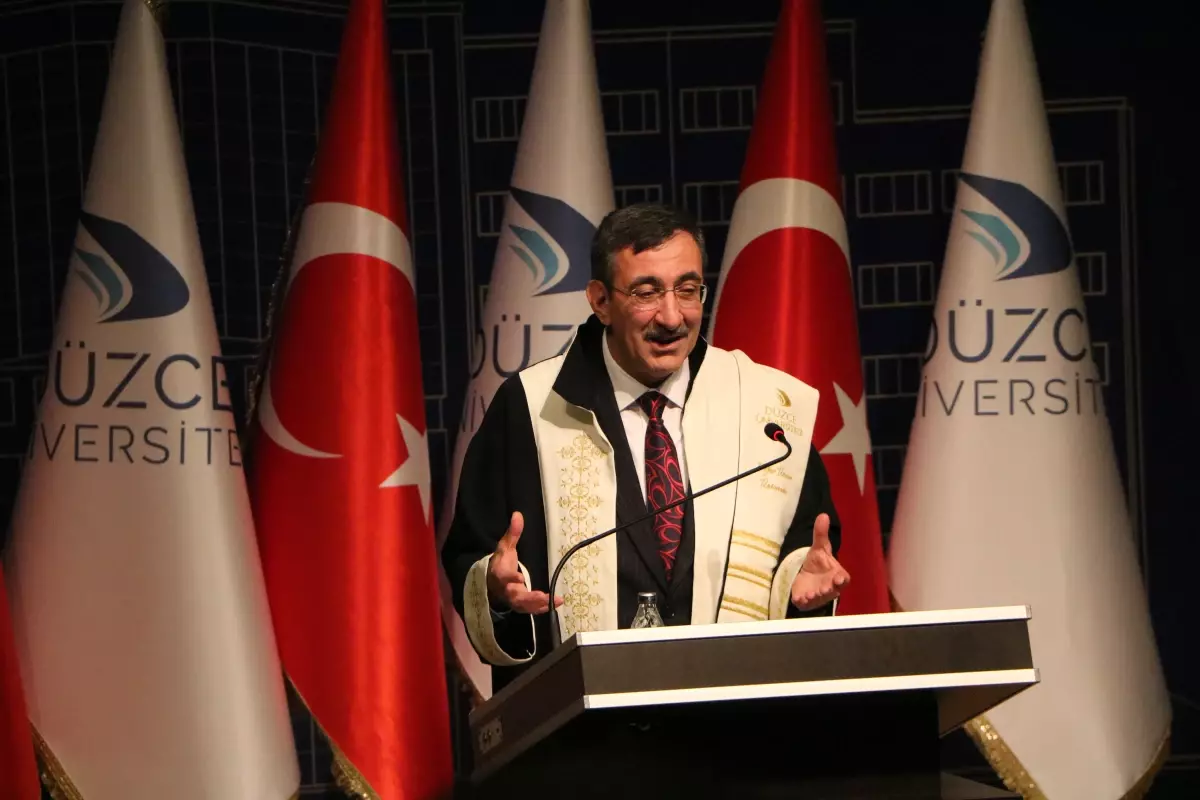 Cevdet Yılmaz'dan Düzce Üniversitesi'nde Fırsat Eşitliği Vurgusu