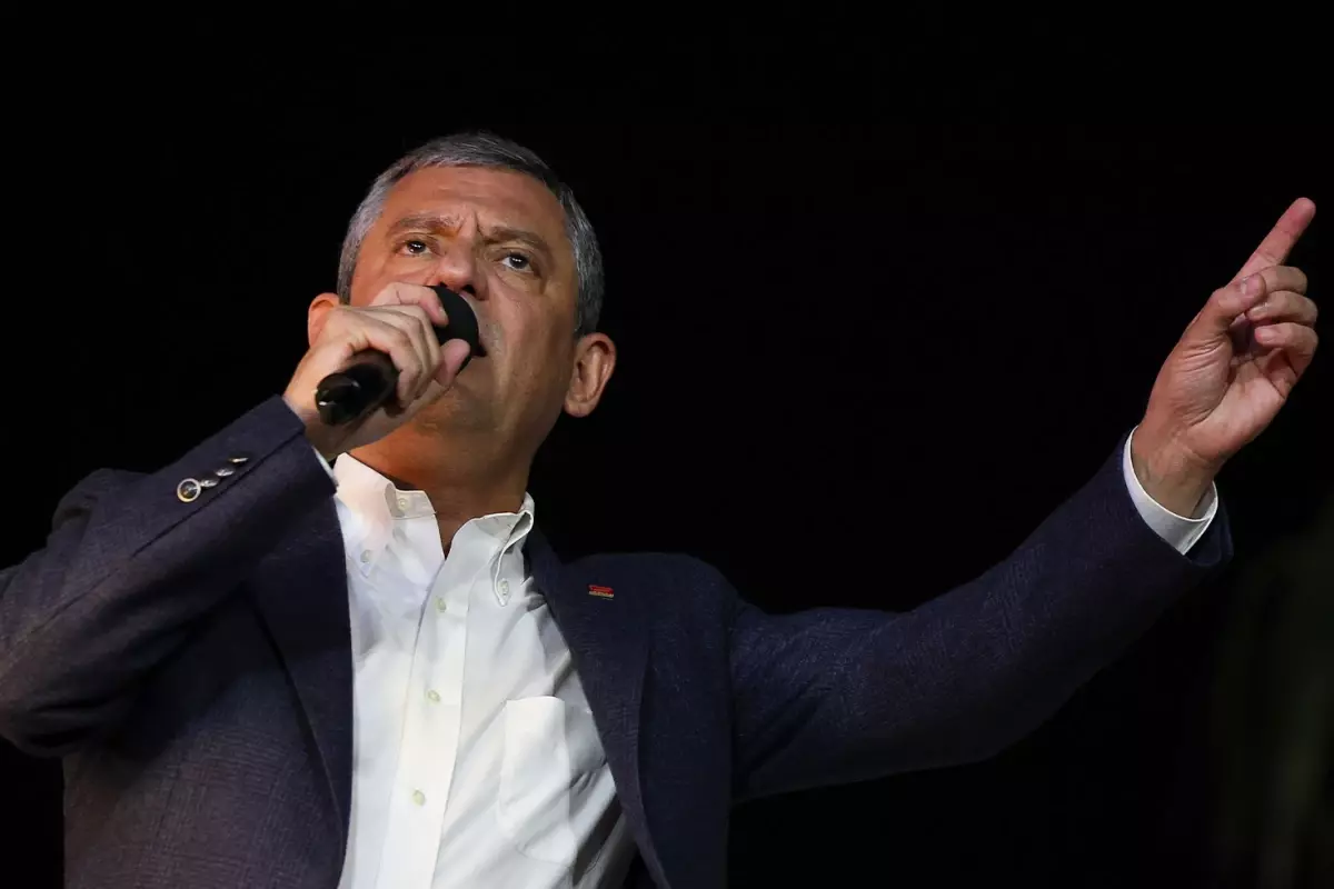 CHP lideri Özel, ardı ardına 4 iddia sıralayıp Başsavcı Gürlek'e seslendi