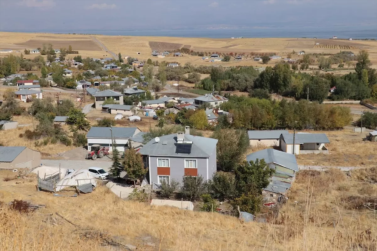 Van'daki Yaylıyaka Mahallesi Deprem Sonrası Yeniden İnşa Edildi