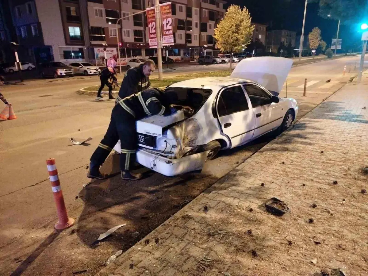Erzincan'da Trafik Kazası: 1 Yaralı