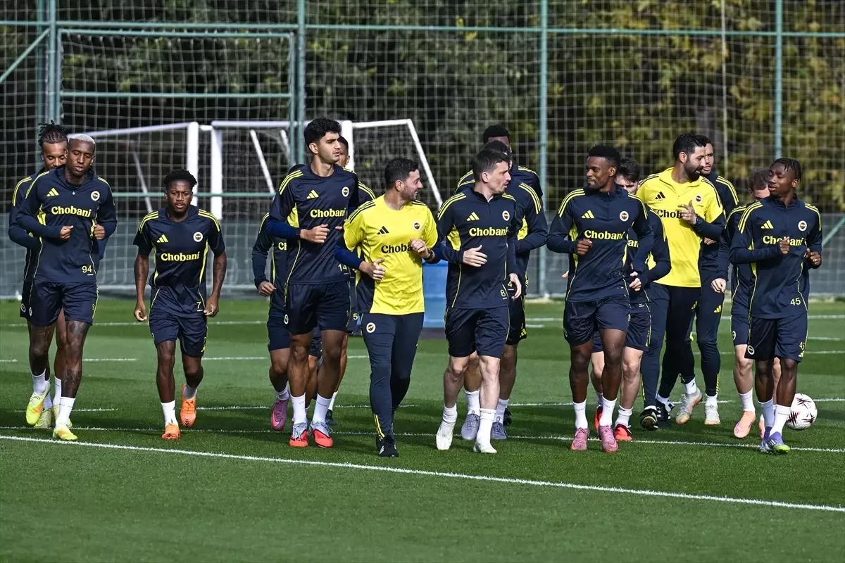 Fenerbahçe, Stuttgart Maçı Hazırlıklarını Tamamladı